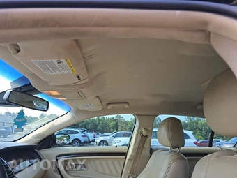 2014 Ford Taurus Limited - miniatura 17