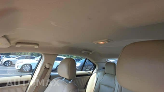 2014 Ford Taurus Limited - miniatura 32
