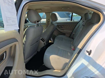 2014 Ford Taurus SE – miniatura 13