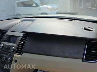 2014 Ford Taurus SE – miniatura 19
