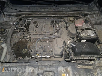2014 Ford Taurus SEL – miniatura 15