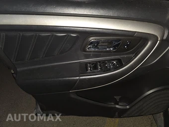 2014 Ford Taurus SEL – miniatura 9