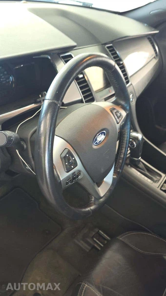 2014 Ford Taurus SEL – miniatura 23