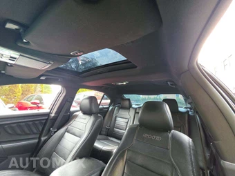 2014 Ford Taurus SHO – miniatura 11