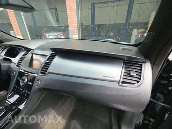 2014 Ford Taurus SHO – miniatura 19
