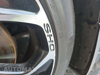 2014 Ford Taurus SHO – miniatura 21