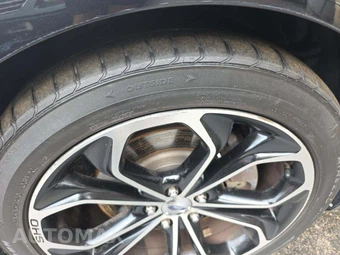 2014 Ford Taurus SHO – miniatura 25