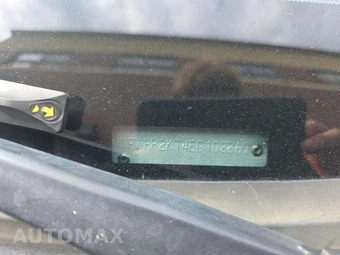2014 Ford Taurus SHO – miniatura 5