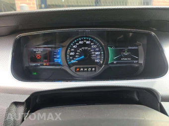 2014 Ford Taurus SHO – miniatura 9