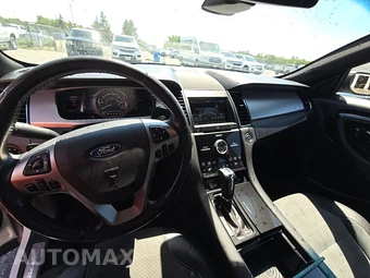 2014 Ford Taurus SHO - miniatura 11