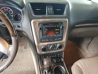 2014 GMC Acadia Denali 5SA - miniatura 11