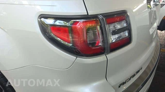 2014 GMC Acadia Denali 5SA - miniatura 27