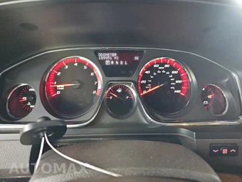 2014 GMC Acadia Denali 5SA – miniatura 12