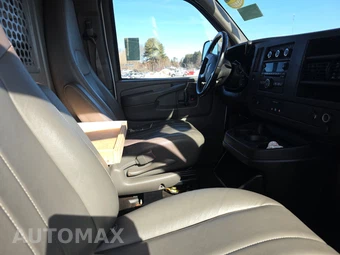 2014 GMC Savana 1500 Cargo Van 1WT 135.0" WB – miniatura 8