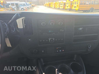 2014 GMC Savana 1500 Passenger Van LS 1LS 135.0" WB - miniatura 10