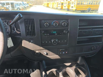 2014 GMC Savana 1500 Passenger Van LS 1LS 135.0" WB - miniatura 10