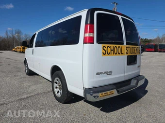 2014 GMC Savana 1500 Passenger Van LS 1LS 135.0" WB - miniatura 2