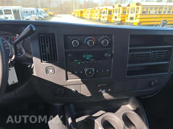 2014 GMC Savana 1500 Passenger Van LS 1LS 135.0" WB - miniatura 10
