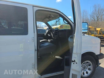 2014 GMC Savana 1500 Passenger Van LS 1LS 135.0" WB - miniatura 19