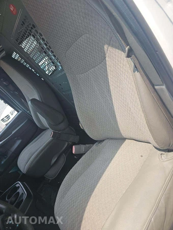 2014 GMC Savana 2500 Cargo Van 1WT 135.0" WB - miniatura 3