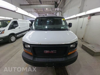 2014 GMC Savana 2500 Cargo Van 1WT 135.0" WB - miniatura 2