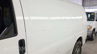 2014 GMC Savana 2500 Cargo Van 1WT 135.0" WB - miniatura 28