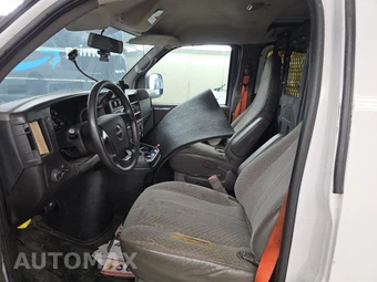 2014 GMC Savana 2500 Cargo Van 1WT 135.0" WB - miniatura 7
