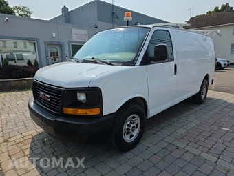2014 GMC Savana 2500 Cargo Van 1WT 135.0" WB
