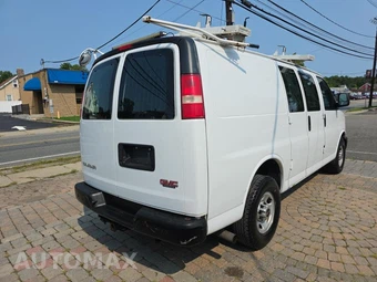 2014 GMC Savana 2500 Cargo Van 1WT 135.0" WB - miniatura 4