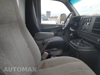 2014 GMC Savana 3500 Cutaway 1WT DRW – miniatura 8