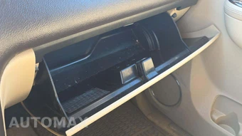 2014 GMC Yukon Denali 5SA – miniatura 26