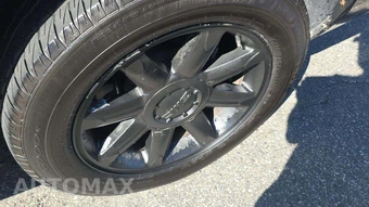 2014 GMC Yukon Denali 5SA – miniatura 31