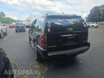 2014 GMC Yukon Denali 5SA – miniatura 2