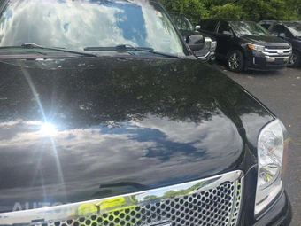 2014 GMC Yukon Denali 5SA – miniatura 23