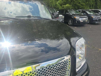 2014 GMC Yukon Denali 5SA – miniatura 24