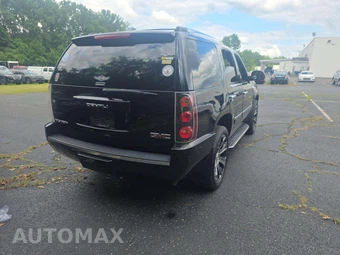2014 GMC Yukon Denali 5SA – miniatura 3