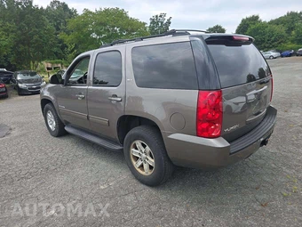 2014 GMC Yukon SLT 4SA – miniatura 2