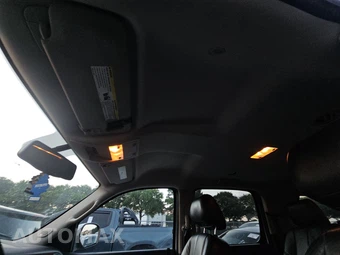 2014 GMC Yukon XL SLT 4SA – miniatura 18