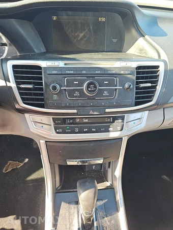 2014 Honda Accord Sedan LX - miniatura 11