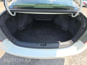 2014 Honda Accord Sedan LX - miniatura 11