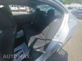 2014 Honda Accord Sedan LX - miniatura 13