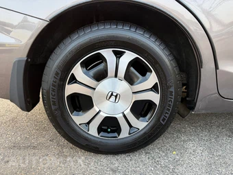 2014 Honda Civic Hybrid Sedan w/Navigation - miniatura 33