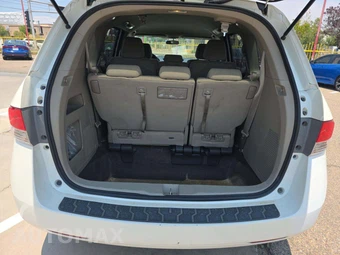 2014 Honda Odyssey EX 118.1" WB - miniatura 12