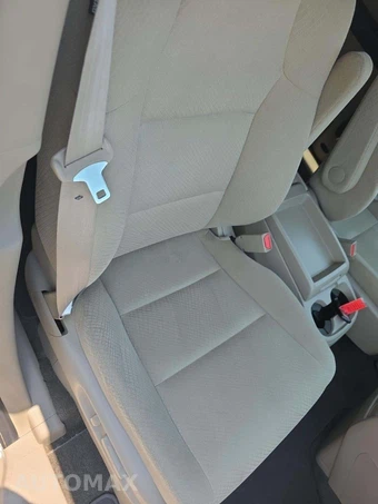 2014 Honda Odyssey EX 118.1" WB - miniatura 16