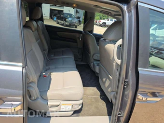 2014 Honda Odyssey EX-L 118.1" WB - miniatura 17