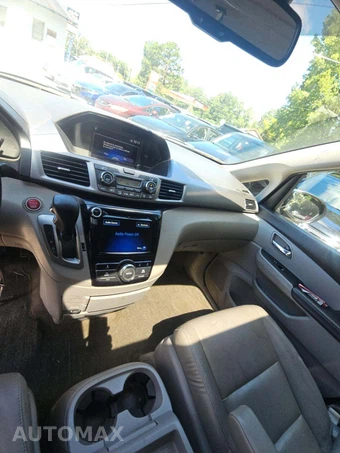 2014 Honda Odyssey EX-L w/Navigation 118.1" WB - miniatura 10
