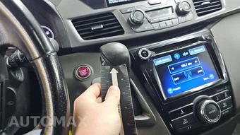 2014 Honda Odyssey EX-L w/RES 118.1" WB - miniatura 31