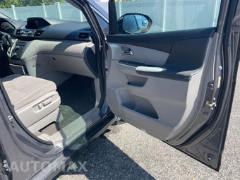 2014 Honda Odyssey LX 118.1" WB - miniatura 15