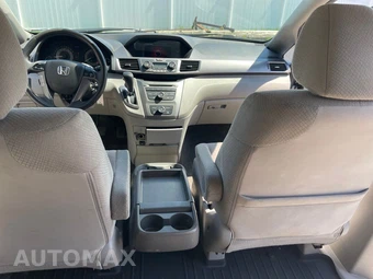 2014 Honda Odyssey LX 118.1" WB - miniatura 23