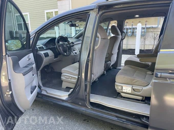 2014 Honda Odyssey LX 118.1" WB - miniatura 27
